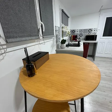 Centre-ville Apartament *
